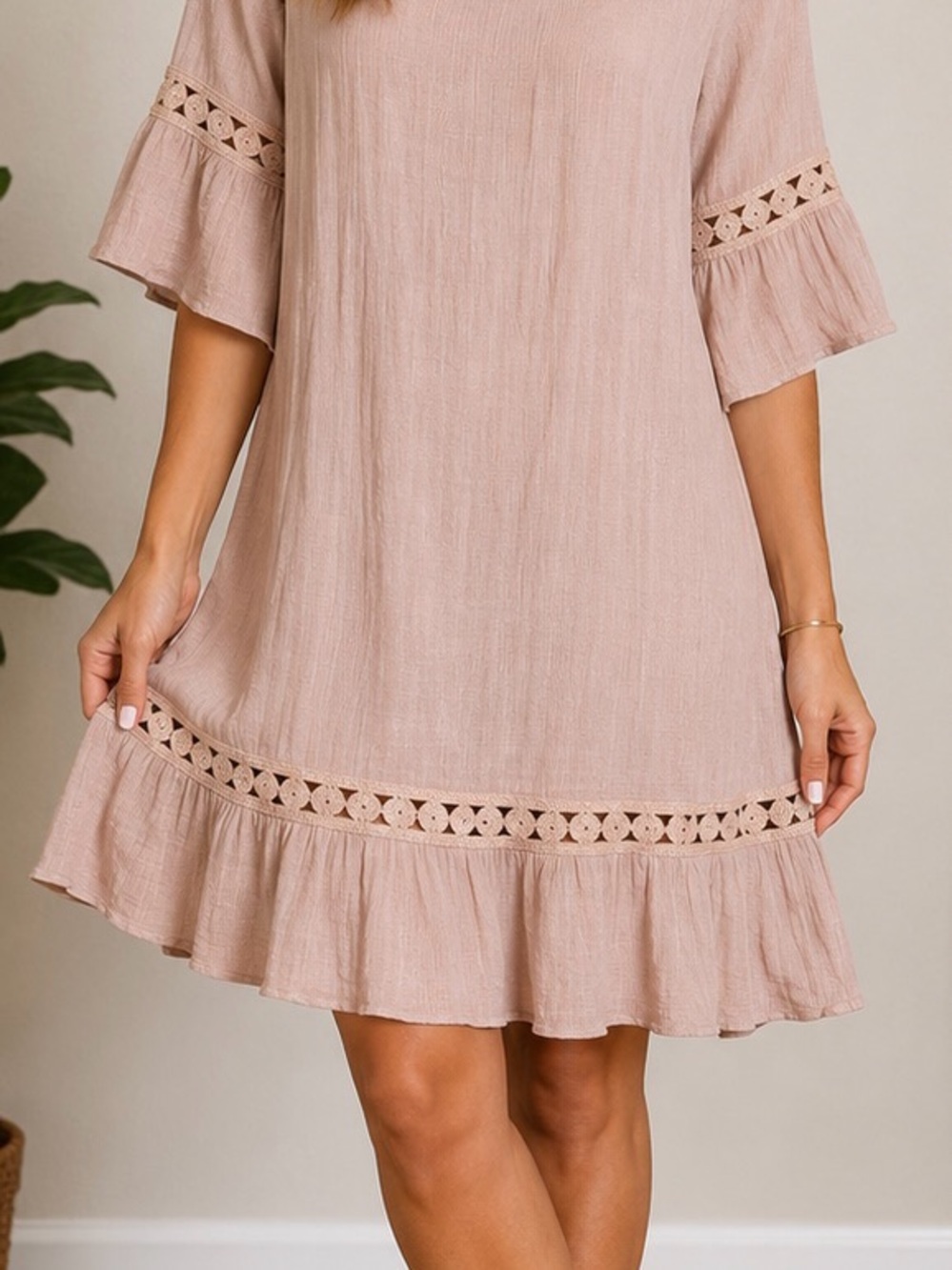 Hailey & Co. Blush/Beige Boho Ruffle Sleeve Shift Dress Size Large Made in USA